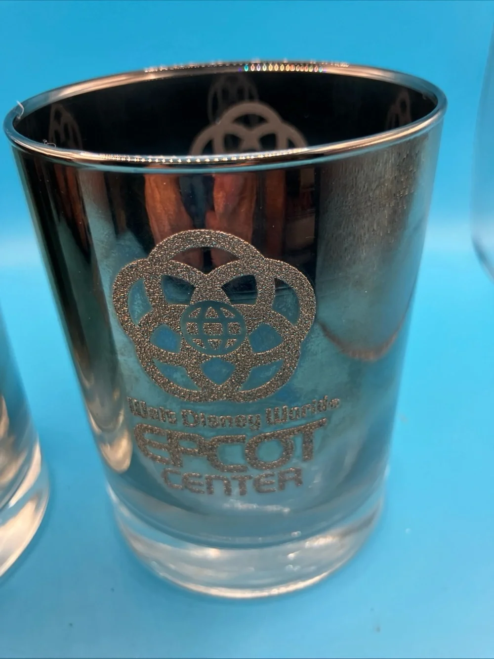 Walt Disney World Epcot Center Mirror Ombre Souvenir Tumbler Glasses vintage